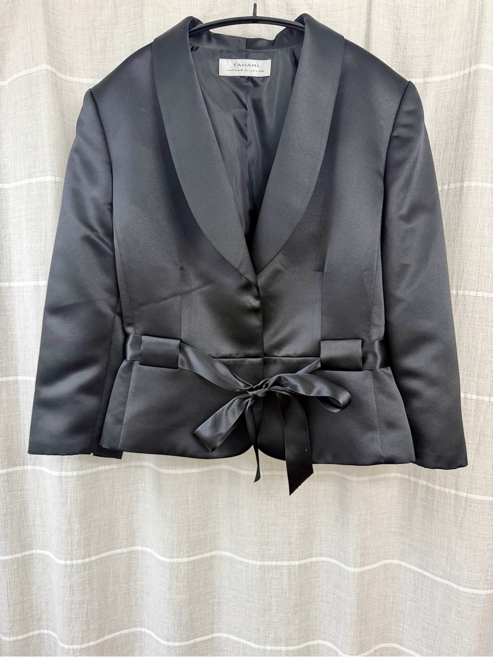 Vintage Tahari Black Satin Shawl-Collar Tie-Waist Blazer